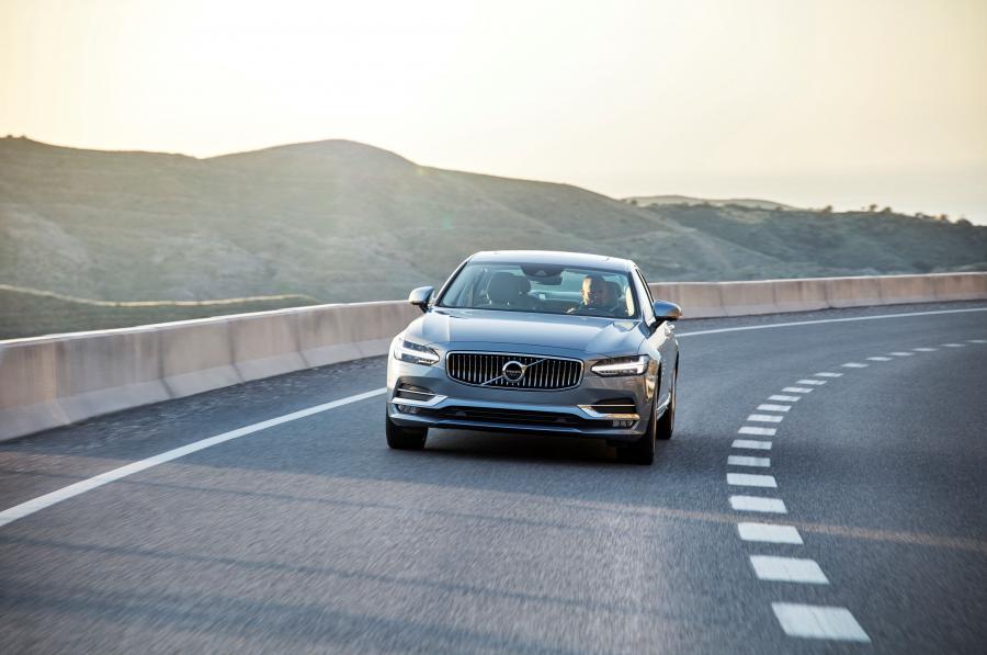 Volvo S90 T6 Inscription 2016 года  (фото 78 из 84)